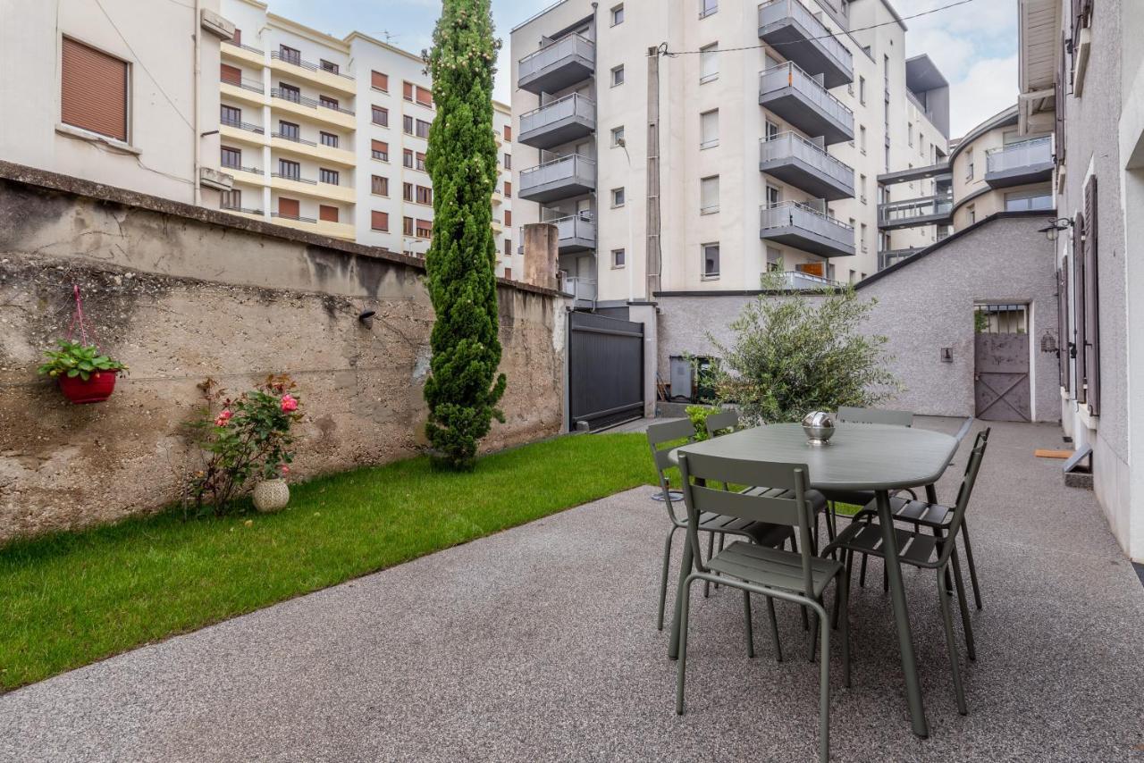 La Villa Sassolini Avec Jacuzzi Lyon Eksteriør bilde
