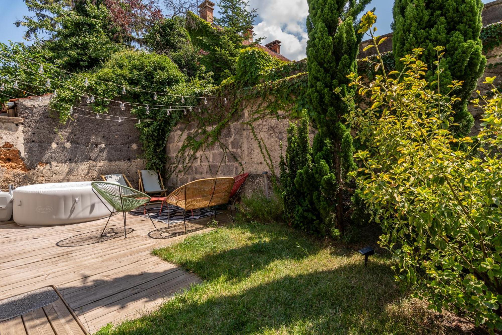 La Villa Sassolini Avec Jacuzzi Lyon Eksteriør bilde